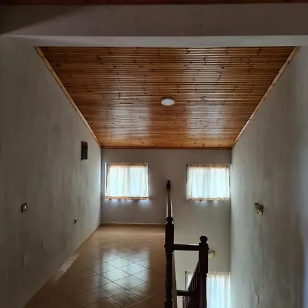 Bar Kafe Pjetri Séjour chez l'habitant *