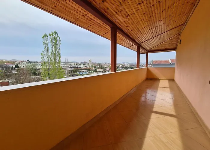 Bar Kafe Pjetri Patza-Kuqani