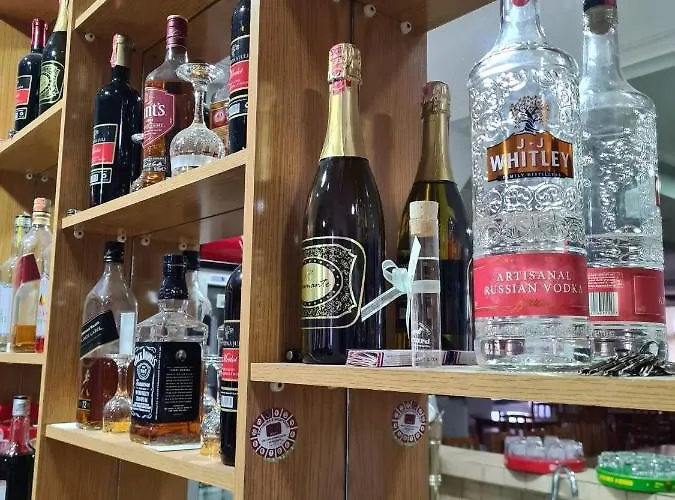 Bar Kafe Pjetri Patza-Kuqani