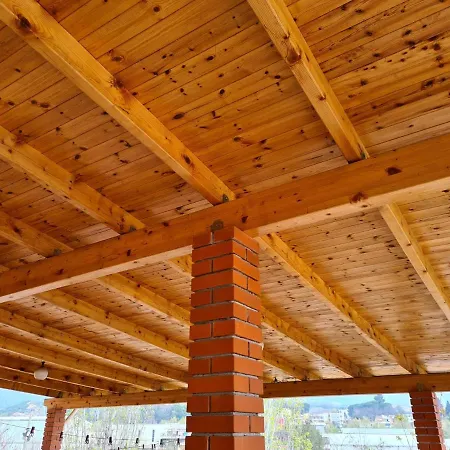 Bar Kafe Pjetri Homestay