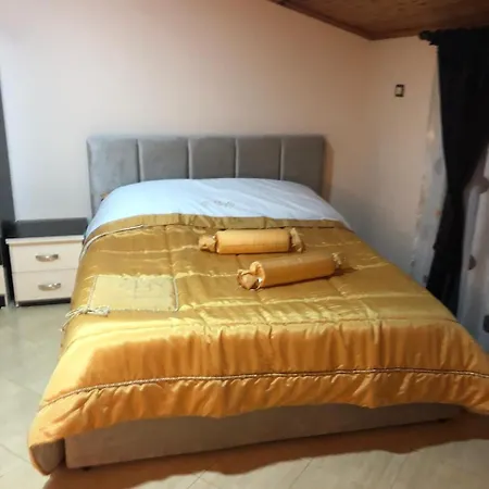 Bar Kafe Pjetri Paskuqan