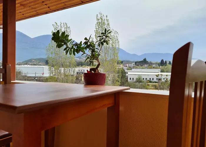 Ubytování v soukromí Bar Kafe Pjetri