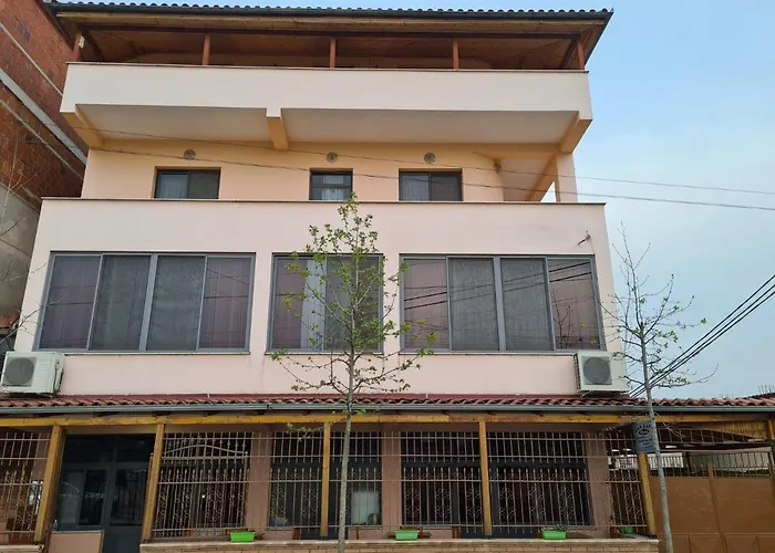 Bar Kafe Pjetri Homestay szállás