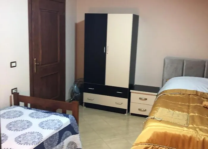 Privatunterkunft Bar Kafe Pjetri *